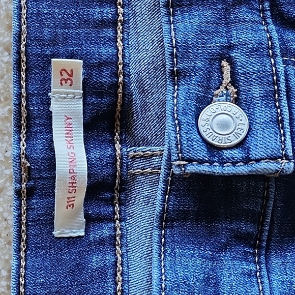 Women's Levi's 311 Shaping Skinny Rough Hem Size 32 - Picture 5 of 11